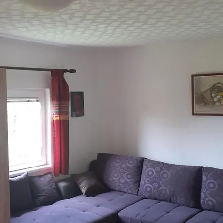 Seosko Domacinstvo Gardic Apartment
